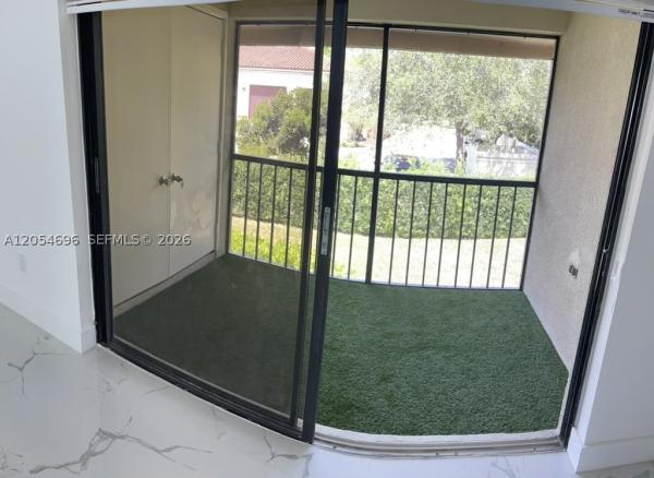 San Remo Golf & Tennis Club, 400 Club Cir #202, Boca Raton, Florida 33487, image 1
