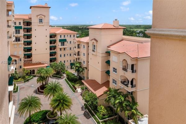 Padua At Deering Bay, 13633 Deering Bay Dr #285, Coral Gables, Florida 33158, image 3