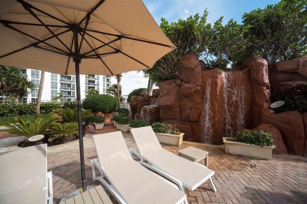 Trump International Beach Resort, 18001 Collins Ave #2711, Sunny Isles Beach, Florida 33160, image 2