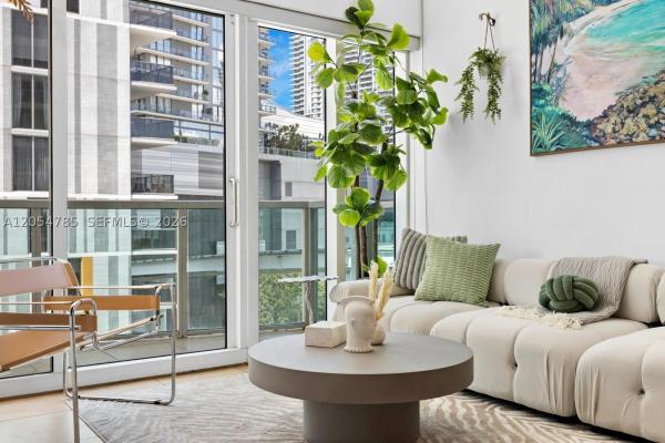 Brickell On The River South Tower, 41 SE 5th St #510, Miami, Florida 33131, image 3