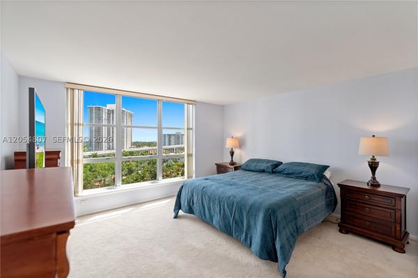 Mystic Pointe Tower 300, 3600 Mystic Pointe Dr #1207, Aventura, Florida 33180, image 1