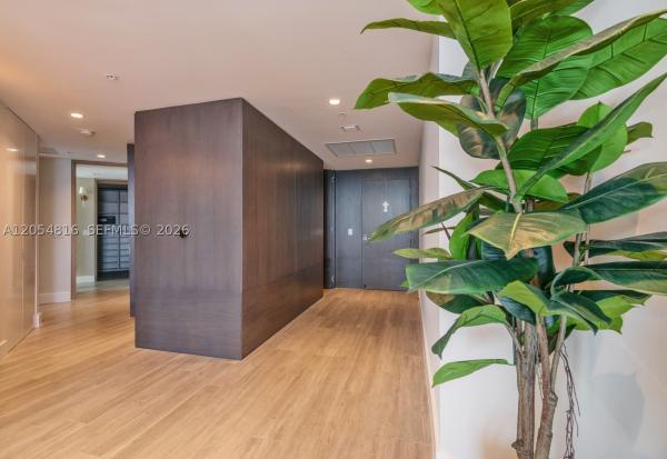 North Tower At Marina Palms, 17301 Biscayne Blvd #1609, North Miami Beach, Florida 33160, image 1
