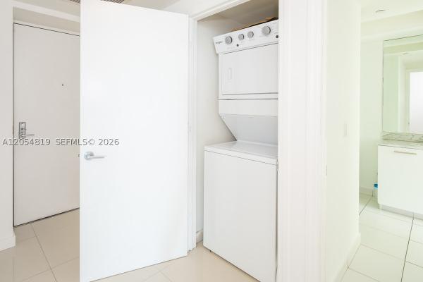 500 Brickell West, 55 SE 6th St #2210, Miami, Florida 33131, image 2