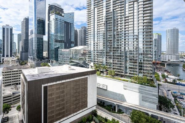 500 Brickell West, 55 SE 6th St #2210, Miami, Florida 33131, image 1