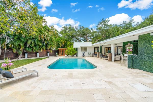 Sky Lake, 19130 NE 21st Ave, North Miami Beach, Florida 33179, image 1