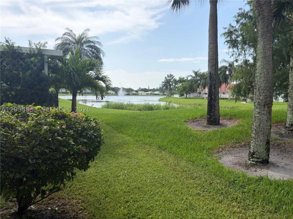 Lake Park, 9020 N Lake Park Cir N, Davie, Florida 33328, image 3