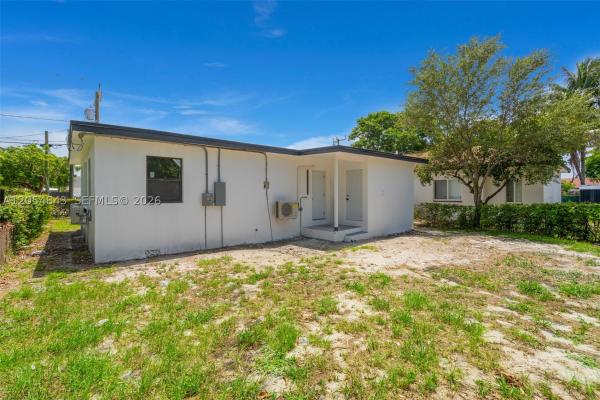 2121 NW 86th Ter, Unincorporated Dade County, Florida 33147, image 2