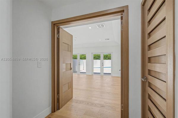 Coral Reef Estates, 8600 SW 162nd St, Palmetto Bay, Florida 33157, image 2