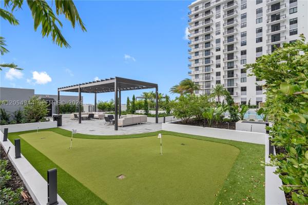 Soleste NoMi Beach, 16395 Biscayne Blvd #1319, North Miami Beach, Florida 33160, image 2
