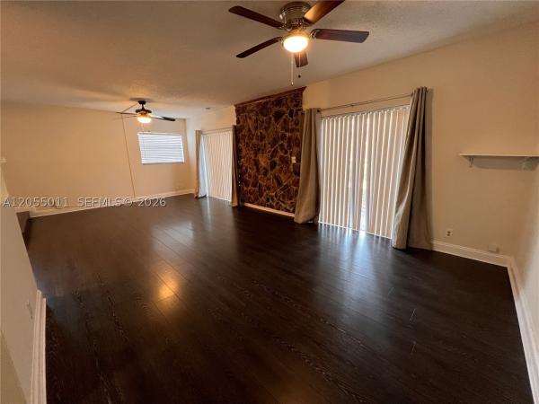 University Village East, 2762 S University Dr #9D, Davie, Florida 33328, image 3
