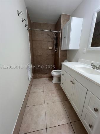 University Village East, 2762 S University Dr #9D, Davie, Florida 33328, image 1