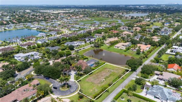 Northstar Estates, 2237 Lynx Ave, Davie, Florida 33324, image 2