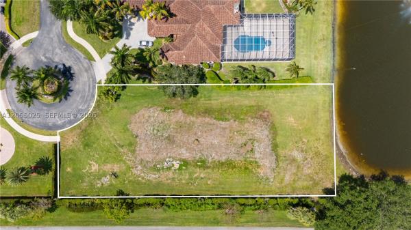 Northstar Estates, 2237 Lynx Ave, Davie, Florida 33324, image 1