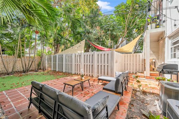426 NE 26th St #1, Miami, Florida 33137, image 2
