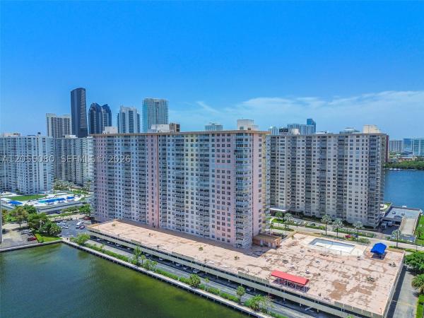 Winston Towers 200, 251 174th St #1104, Sunny Isles Beach, Florida 33160, image 1