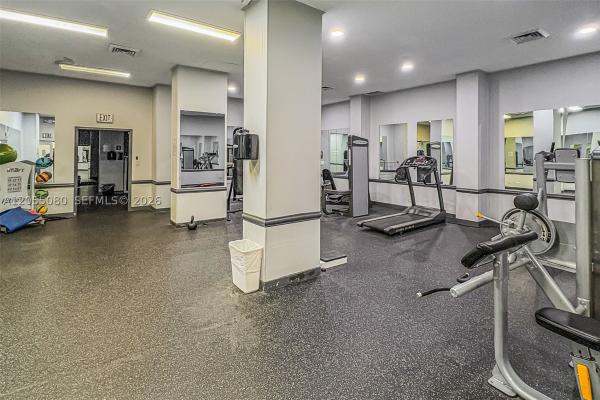 Winston Towers 200, 251 174th St #1104, Sunny Isles Beach, Florida 33160, image 2
