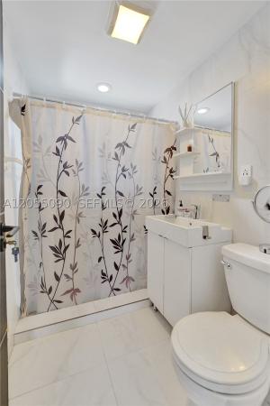 Lauderdale Isles, 2531 Whale Harbor Ln, Fort Lauderdale, Florida 33312, image 3