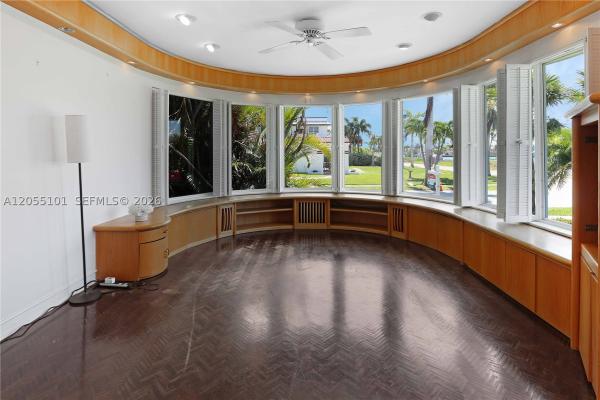 Hollywood Lakes, 803 N Southlake Dr, Hollywood, Florida 33019, image 3