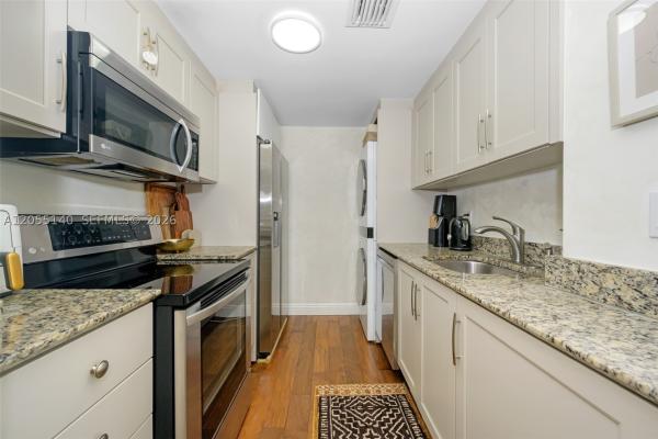 Harbour House, 10275 Collins Ave #334, Bal Harbour, Florida 33154, image 2