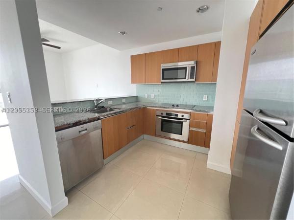 1060 Tower, 1060 Brickell Ave #3509, Miami, Florida 33131, image 2