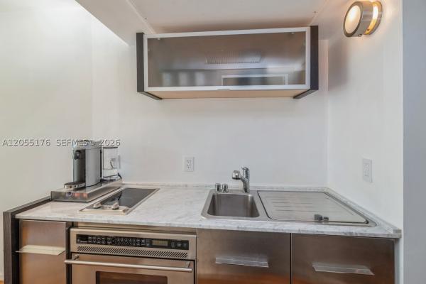 Fontana, 1601 West Ave #208, Miami Beach, Florida 33139, image 2