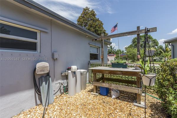 Oakland Hills, 5309 SW 8th Ct, Margate, Florida 33068, image 2