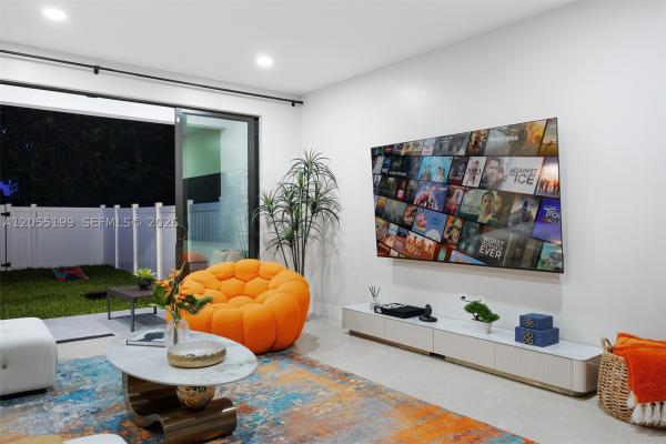 Lauderdale Pines, 701 SW 17th St #B-A, Fort Lauderdale, Florida 33315, image 2