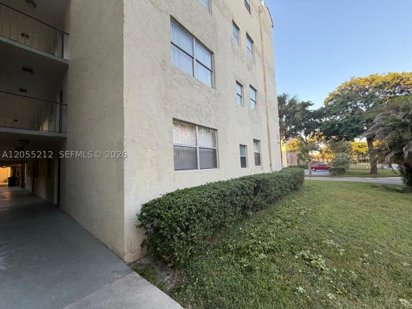 1820 N Lauderdale Ave #3107, Tamarac, Florida 33068, image 2