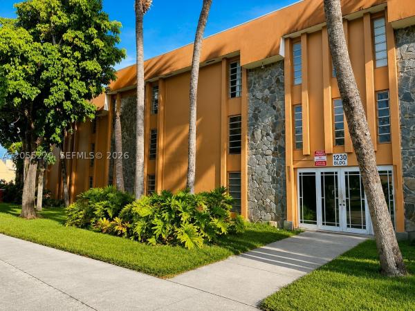 The Kensington, 1230 W 54th St #329A, Hialeah, Florida 33012, image 2