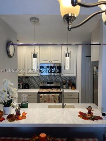 The Provinces Of Pierpointe At Pembroke Lakes, 11699 NW 11th St, Pembroke Pines, Florida 33026, image 3