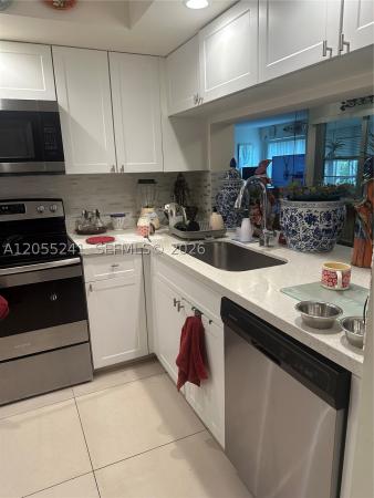 Cambridge At Century Village, 1000 SW 125th Ave #412N, Pembroke Pines, Florida 33027, image 3