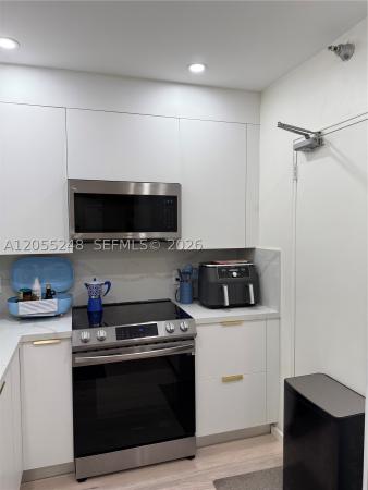The Plaza Of Bal Harbour, 10185 NE Collins Ave #822, Bal Harbour, Florida 33154, image 3