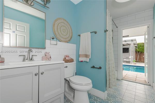 11040 SW 64th St, Unincorporated Dade County, Florida 33173, image 2