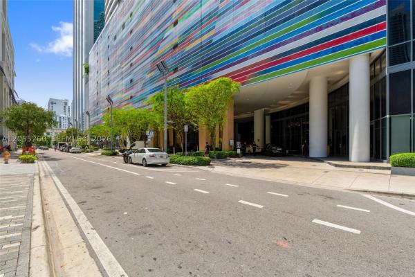 Brickell Heights East, 45 SW 9th St #1109, Miami, Florida 33130, image 3