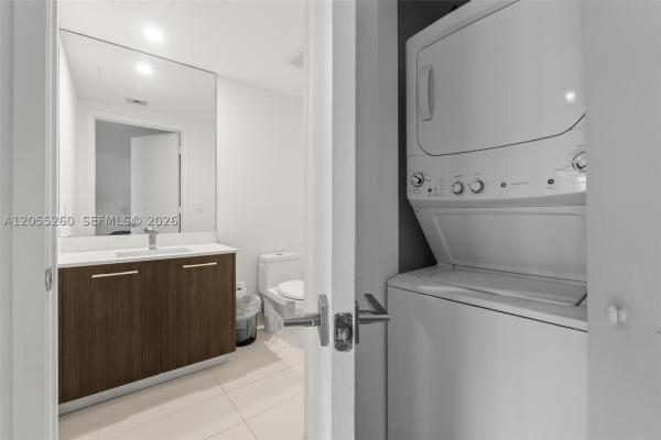 Brickell Heights East, 45 SW 9th St #1109, Miami, Florida 33130, image 1