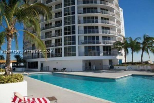 Opera Tower, 1750 N Bayshore Dr #2012, Miami, Florida 33132, image 3