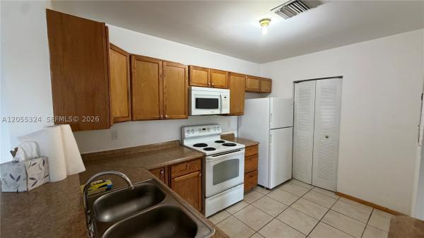 Atlantic Springs, 11225 W Atlantic Blvd #304, Coral Springs, Florida 33071, image 1