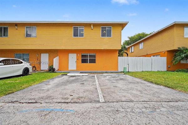 Seagrape Village, 145 NE 12th Ave, Homestead, Florida 33030, image 2