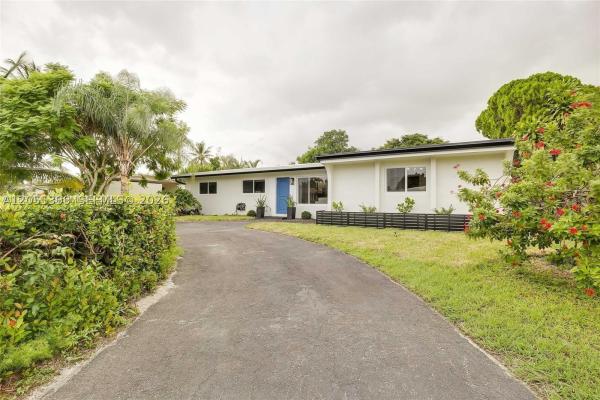 Avalon Garden Estates, 1321 NE 26th Ter, Pompano Beach, Florida 33062, image 3
