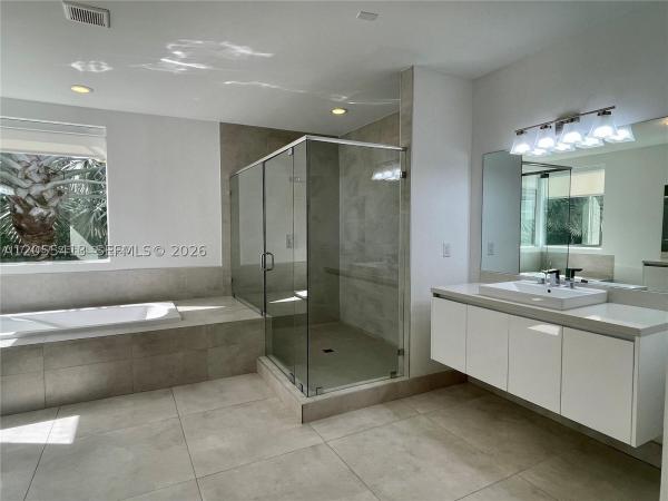 Modern Doral 75, 10250 NW 74th Ter, Doral, Florida 33178, image 3