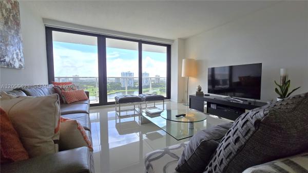 Flamenco, 3731 N Country Club Dr #1825, Aventura, Florida 33180, image 2