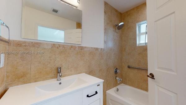 323 SW 36ave #323, Miami, Florida 33135, image 1