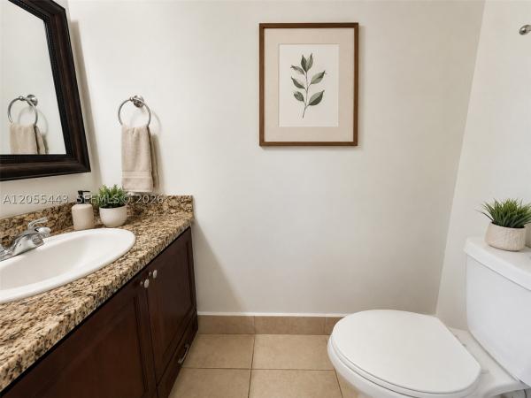 1521 W 42nd Pl #18, Hialeah, Florida 33012, image 3