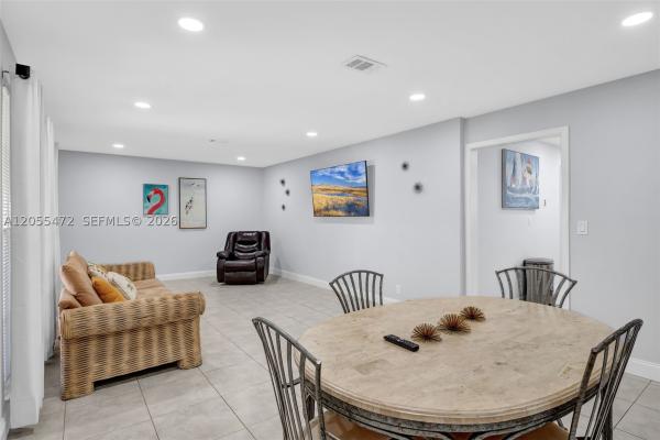 Knoll Ridge, 2160 NE 56th St #2, Fort Lauderdale, Florida 33308, image 1