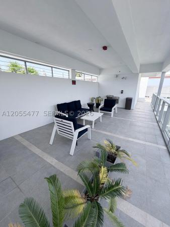 Bay Harbor One, 1100 100th St #606, Bay Harbor Islands, Florida 33154, image 1