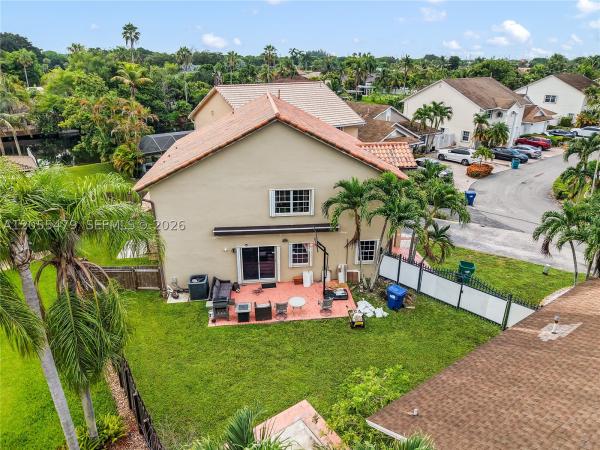 7733 NW 192nd St, Hialeah, Florida 33015, image 2