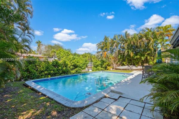 Lakeview Heights, 3035 Hayes St, Hollywood, Florida 33021, image 2