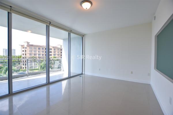 Artech Residences At Aventura, 2950 NE 188th St #335, Aventura, Florida 33180, image 3