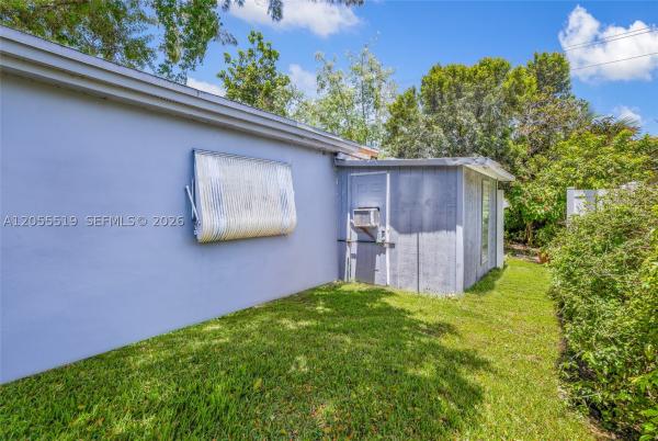 Hollywood Little Ranches, 418 S 24th Ave, Hollywood, Florida 33020, image 2