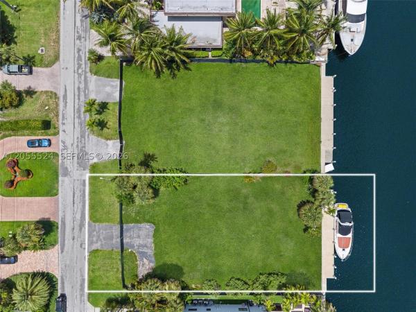 Golden Isles, 460 Holiday Dr, Hallandale Beach, Florida 33009, image 2